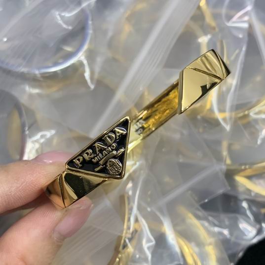 Prada bracelet 07lyh32